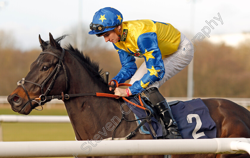 Lethal-Missile-0001 
 LETHAL MISSILE (Hector Crouch)
Wolverhampton 3 Jan 2020 - Pic Steven Cargill / Racingfotos.com