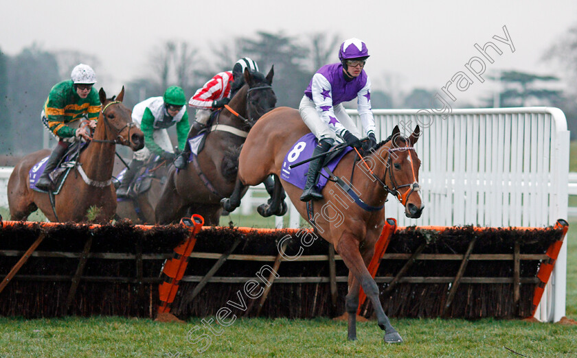 Overworkdunderpaid-0001 
 OVERWORKDUNDERPAID (Paul O'Brien) Ascot 20 Jan 2018 - Pic Steven Cargill / Racingfotos.com