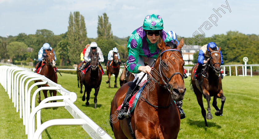 Prague-0002 
 PRAGUE (Jack Gilligan) wins The Darley British EBF Maiden Stakes
Sandown 15 Jun 2024 - Pic Steven Cargill / Racingfotos.com