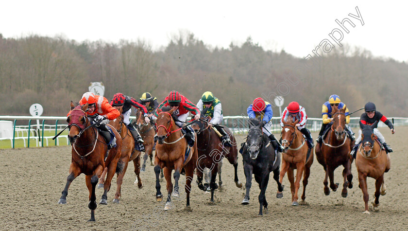 Goring-0001 
 GORING (left, Charles Bishop) wins The Play For Free At sunbets.co.uk/vegas Handicap Lingfield 13 Dec 2017 - Pic Steven Cargill / Racingfotos.com