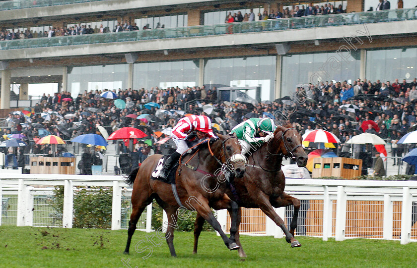 Intense-Romance-0001 
 INTENSE ROMANCE (left, Callum Rodriguez) beats MR LUPTON (right) in The Duke Of Edinburgh's Award Rous Stakes
Ascot 6 Oct 2018 - Pic Steven Cargill / Racingfotos.com