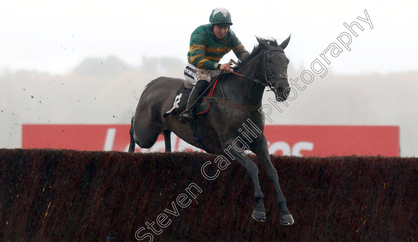 Kapcorse-0002 
 KAPCORSE (Bryony Frost) wins The Sir Peter O'Sullevan Memorial Handicap Chase
Newbury 1 Dec 2018 - Pic Steven Cargill / Racingfotos.com