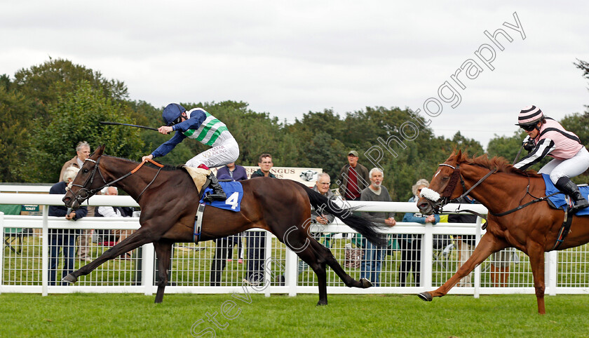 Neenee s-Choice-0003 
 NEENEE'S CHOICE (Oisin Murphy) beats LADY RESET (right) in The Molson Coors Handicap
Salisbury 2 Sep 2021 - Pic Steven Cargill / Racingfotos.com