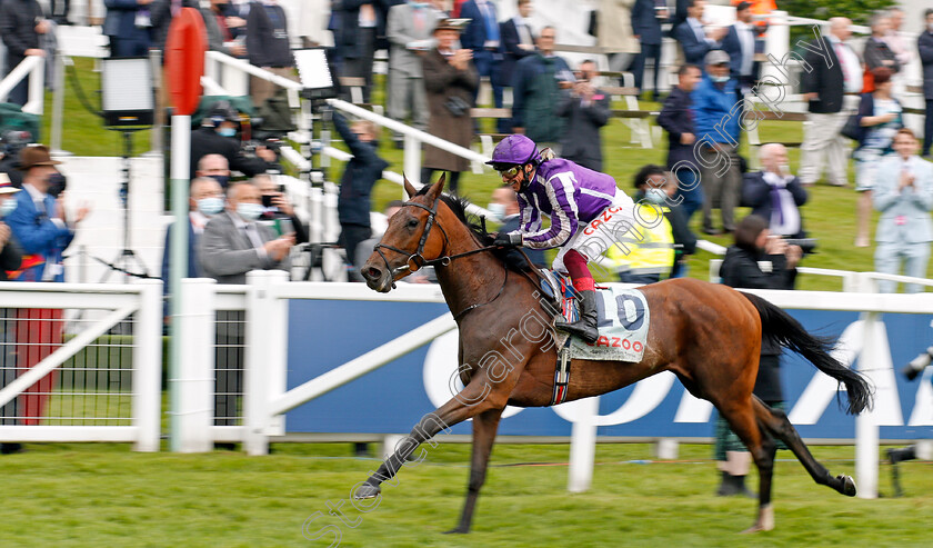 Snowfall-0008 
 SNOWFALL (Frankie Dettori) wins The Cazoo Oaks
Epsom 4 Jun 2021 - Pic Steven Cargill / Racingfotos.com