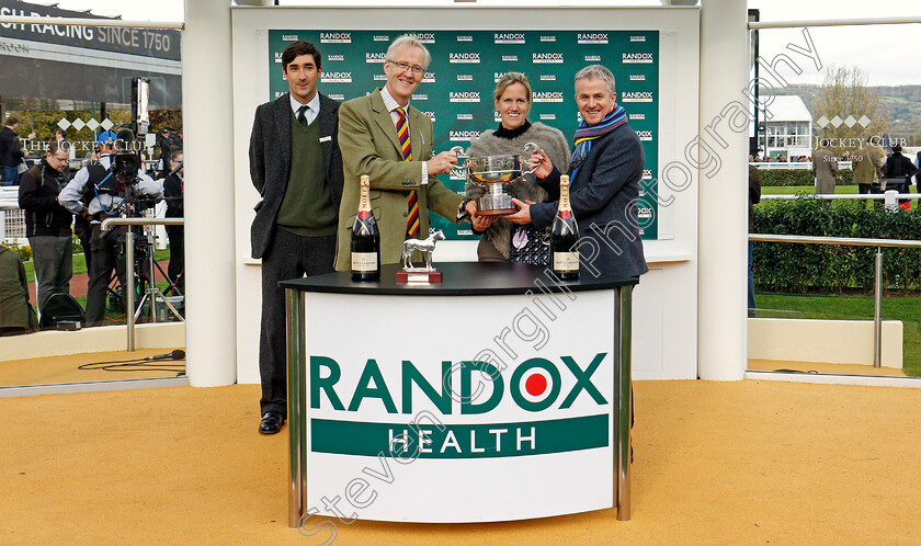 Foxtail-Hill-0007 
 Presentation for The Randox Health Handicap Chase Cheltenham 28 Oct 2017 - Pic Steven Cargill / Racingfotos.com