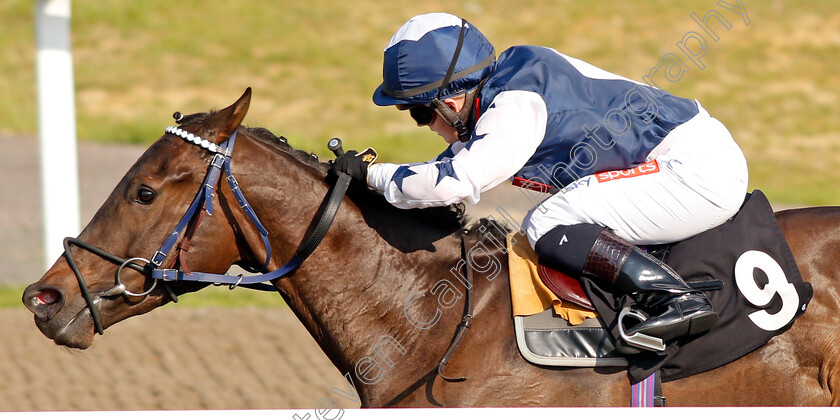 Berrtie-0006 
 BERRTIE (Hollie Doyle) wins The Example At Chelmsford City Handicap
Chelmsford 3 Jun 2021 - Pic Steven Cargill / Racingfotos.com