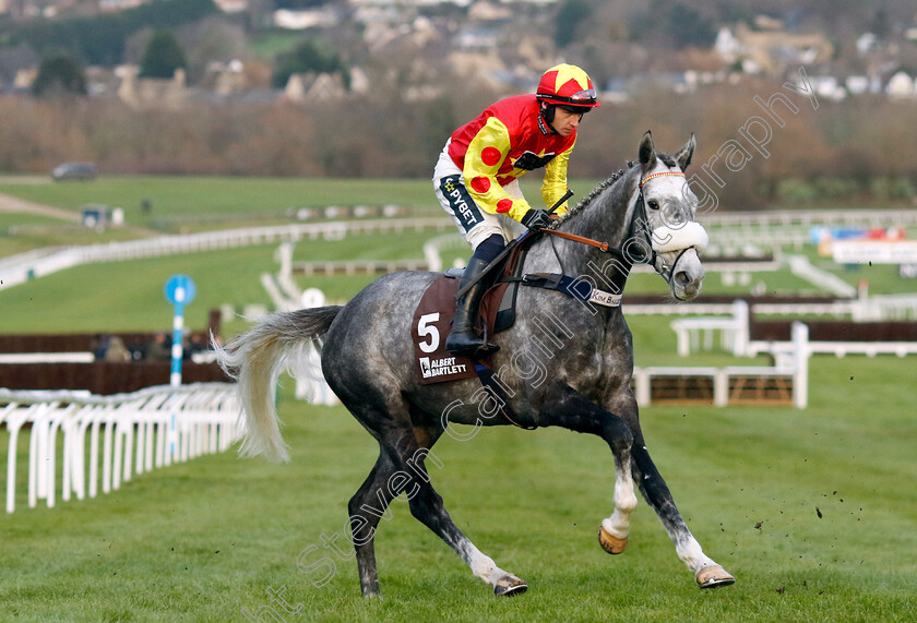 Clondaw-General-0001 
 CLONDAW GENERAL (Jonathan Burke)
Cheltenham 14 Dec 2024 - Pic Steven Cargill / Racingfotos.com