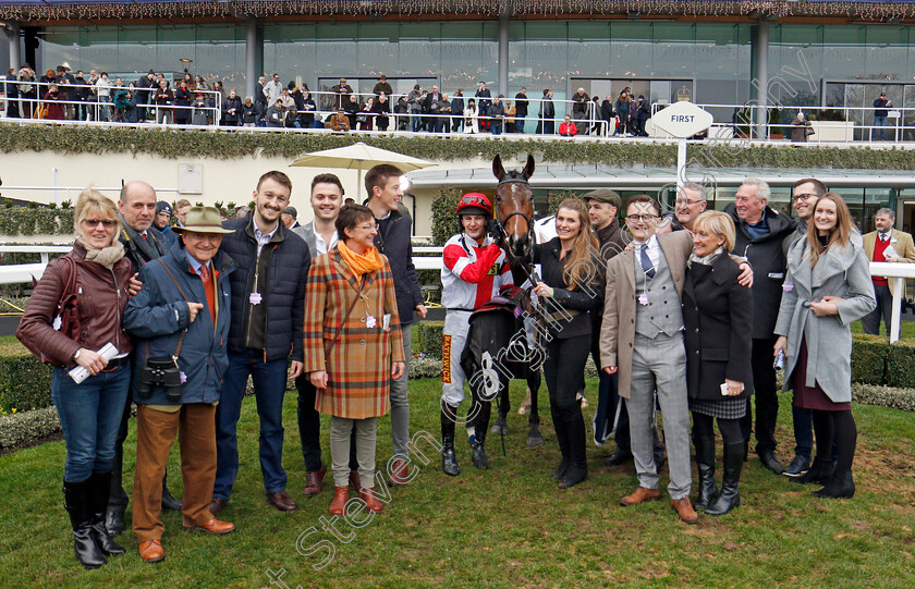 Mr-Medic-0007 
 MR MEDIC (James Best) and owners after The My Pension Expert Handicap Chase Ascot 23 Dec 2017 - Pic Steven Cargill / Racingfotos.com