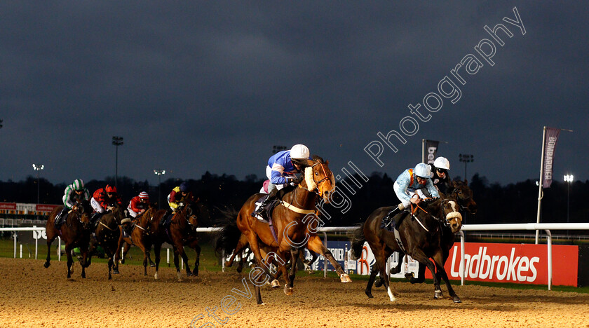 Spirit-Of-Rowdown-0001 
 SPIRIT OF ROWDOWN (Charlie Bennett) wins The Play Ladbrokes 5-A-Ride On Football Nursery
Wolverhampton 24 Nov 2020 - Pic Steven Cargill / Racingfotos.com