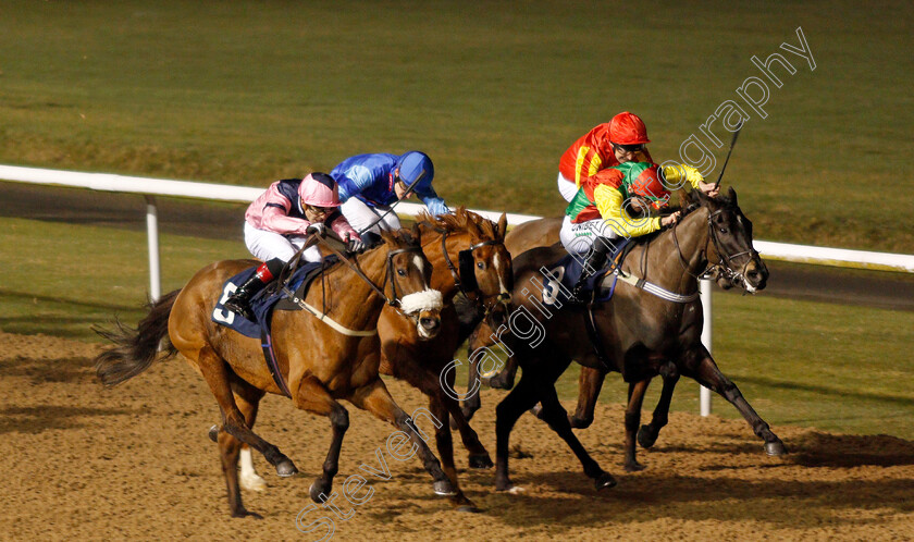 Last-Enchantment-0001 
 LAST ENCHANTMENT (left, Ben Curtis) beats TULANE (right) in The Betyourway At Betway Handicap
Wolverhampton 20 Jan 2020 - Pic Steven Cargill / Racingfotos.com