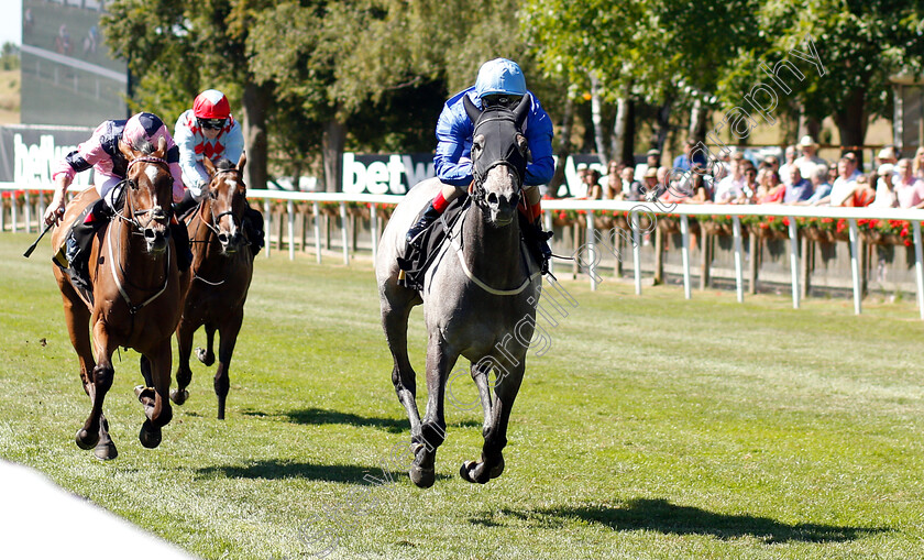 Queen-Of-Connaught-0001 
 QUEEN OF CONNAUGHT (Andrea Atzeni) wins The Betway Fillies Handicap
Newmarket 30 Jun 2018 - Pic Steven Cargill / Racingfotos.com