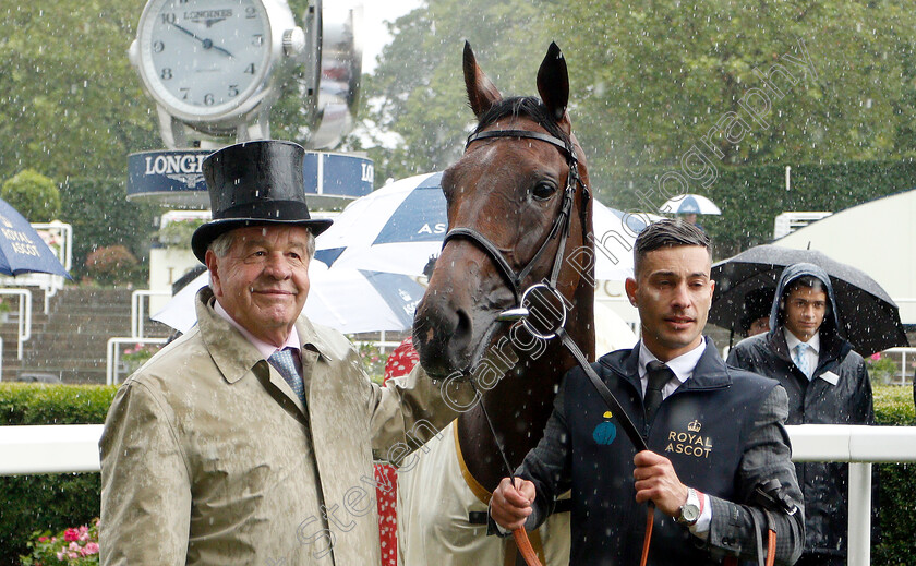 Crystal-Ocean-0014 
 CRYSTAL OCEAN with Sir Michael Stoute after The Prince Of Wales's Stakes
Royal Ascot 19 Jun 2019 - Pic Steven Cargill / Racingfotos.com