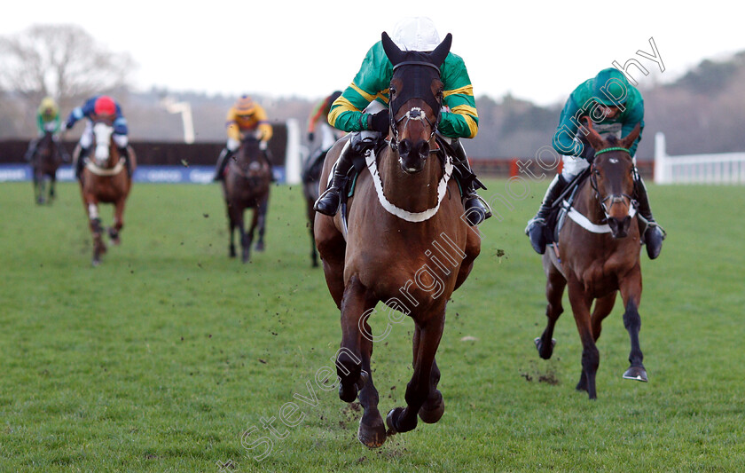 Hell s-Kitchen-0004 
 HELL'S KITCHEN (Barry Geraghty) wins The My Pension Expert Handicap Chase
Ascot 22 Dec 2018 - Pic Steven Cargill / Racingfotos.com