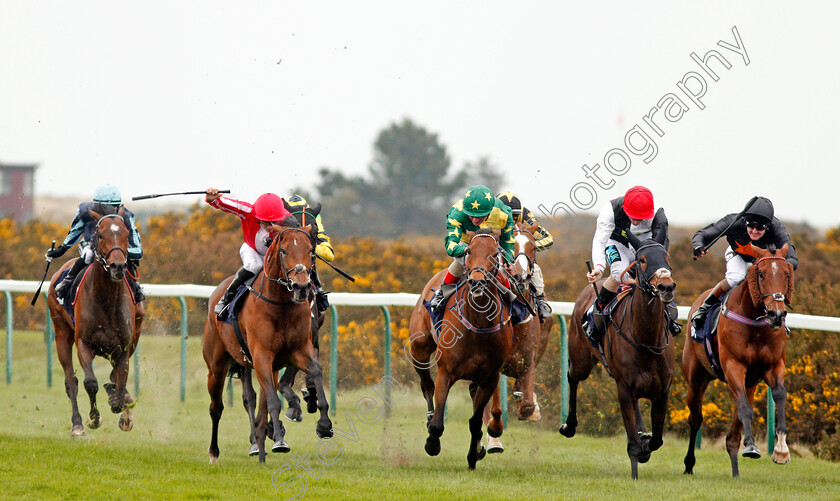 Mordin-0001 
 MORDIN (2nd left, James Doyle) beats VOI (centre) CRIMSON ROSETTE (2nd right) and SHAMROKH (right) in The Pleasurewood Hills Theme Park Of Lowestoft Handicap Yarmouth 24 Apr 2018 - Pic Steven Cargill / Racingfotos.com