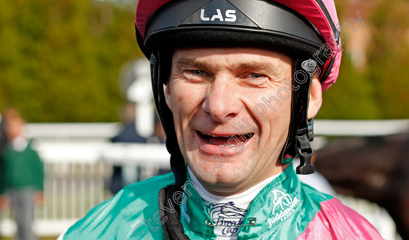 Robert-Havlin-0004 
 ROBERT HAVLIN after winning The Injured Jockeys Fund EBF Novice Stakes on PURSER Lingfield 5 Oct 2017 - Pic Steven Cargill / Racingfotos.com