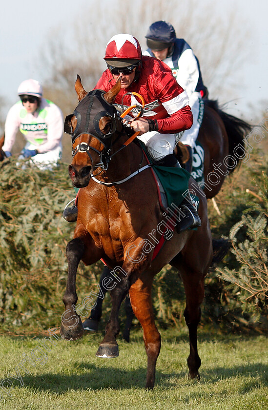 Tiger-Roll-0009 
 TIGER ROLL (Davy Russell) wins The Randox Health Grand National 
Aintree 6 Apr 2019 - Pic Steven Cargill / Racingfotos.com