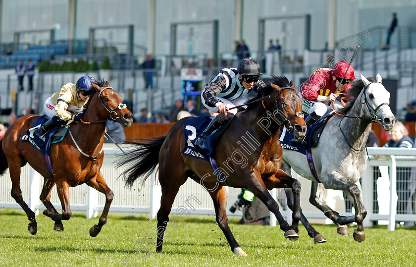 Chindit-0004 
 CHINDIT (Pat Dobbs) beats CASH (right) in The Howden Bloodstock Paradise Stakes
Ascot 3 May 2023 - Pic Steven Cargill / Racingfotos.com