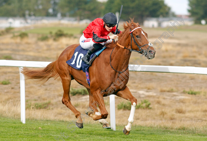 Cumulonimbus-0004 
 CUMULONIMBUS (Hollie Doyle) wins The Friary Farm Caravan Park Handicap
Yarmouth 13 Sep 2022 - Pic Steven Cargill / Racingfotos.com