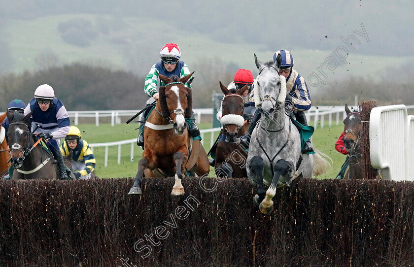 King-Turgeon-0007 
 KING TURGEON (right, Jack Tudor) beats OUR POWER (left) in The Sonic The Hedgehog 3 Coming Soon Handicap Chase
Cheltenham 13 Dec 2024 - Pic Steven Cargill / Racingfotos.com