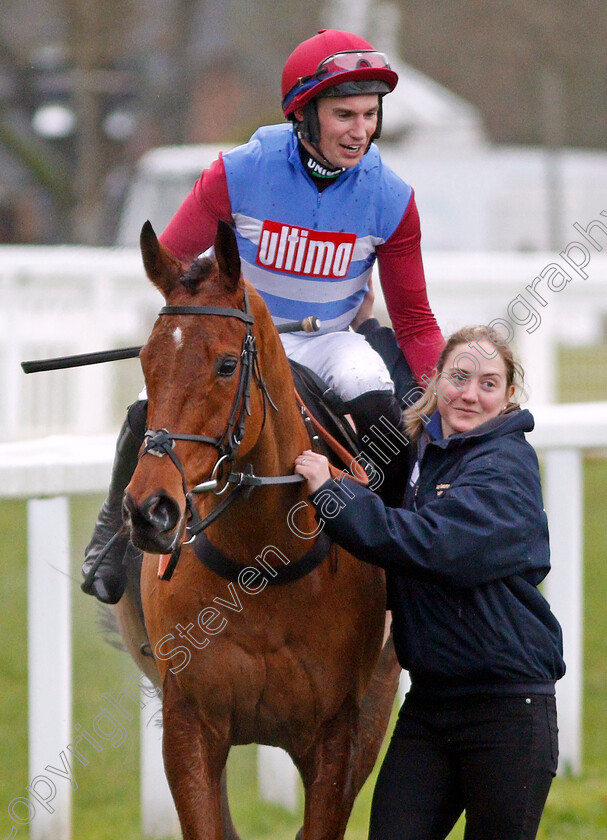 The-Worlds-End-0009 
 THE WORLDS END (Adrian Heskin) after The Marsh Long Walk Hurdle
Ascot 21 Dec 2019 - Pic Steven Cargill / Racingfotos.com