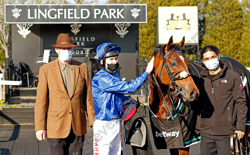 Forest-Of-Dean-0011 
 FOREST OF DEAN (Robert Havlin) with John Gosden after The Betway Winter Derby Stakes
Lingfield 27 Feb 2021 - Pic Steven Cargill / Racingfotos.com