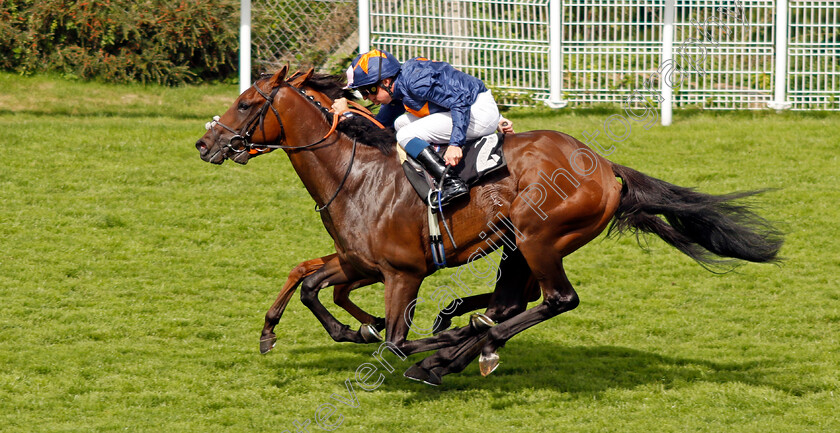 Ndaawi-0001 
 NDAAWI (William Buick) wins The William Hill EBF Restricted Maiden Stakes
Goodwood 28 Aug 2022 - Pic Steven Cargill / Racingfotos.com