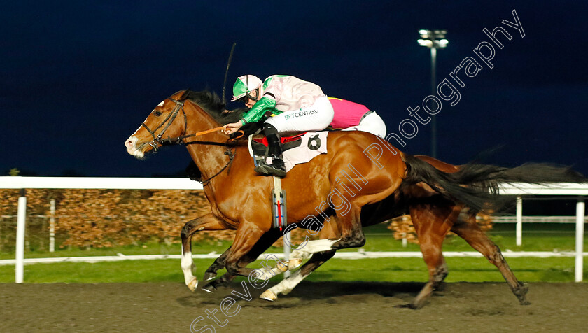 Dark-Dreamer-0001 
 DARK DREAMER (Jack Mitchell) wins The Try Unibet's New Acca Boosts Handicap
Kempton 3 Apr 2024 - Pic Steven Cargill / Racingfotos.com