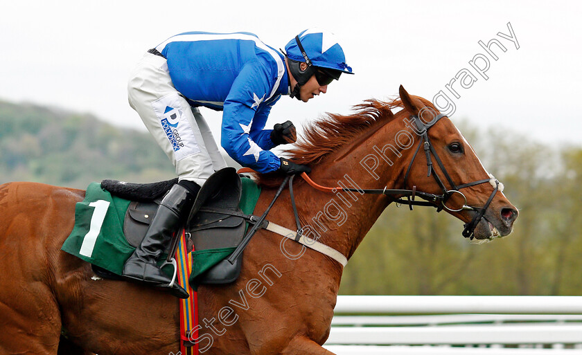 Monsieur-Gibraltar-0009 
 MONSIEUR GIBRALTAR (Lorcan Williams) wins The Brian Babbage Memorial Open Hunters Chase Cheltenham 4 May 2018 - Pic Steven Cargill / Racingfotos.com