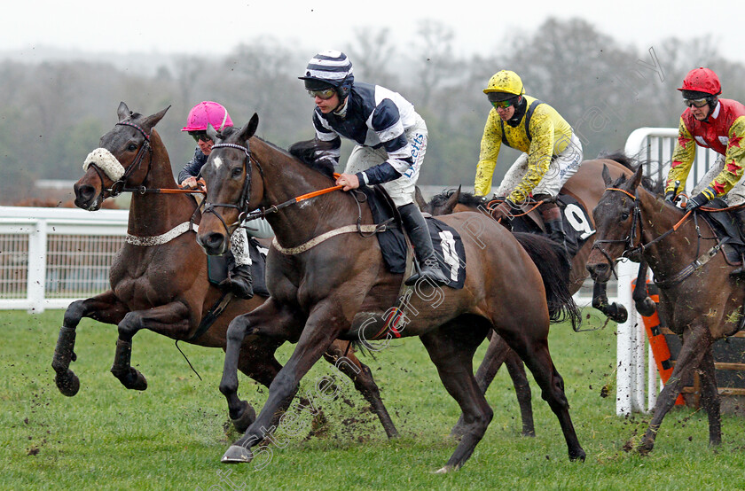 Skytastic-0001 
 SKYTASTIC (Charlie Deutsch) wins The Join Kim Bailey Racing Novices Hurdle
Ascot 19 Feb 2022 - Pic Steven Cargill / Racingfotos.com