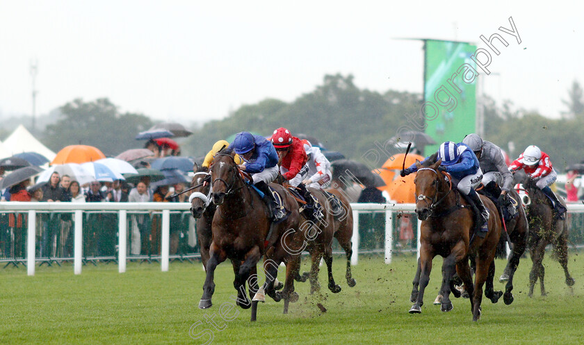 Blue-Point-0001 
 BLUE POINT (James Doyle) beats BATTAASH (right) in The King's Stand Stakes
Royal Ascot 18 Jun 2019 - Pic Steven Cargill / Racingfotos.com