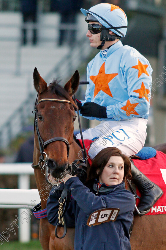 Un-De-Sceaux-0001 
 UN DE SCEAUX (Paul Townend)
Ascot 18 Jan 2020 - Pic Steven Cargill / Racingfotos.com