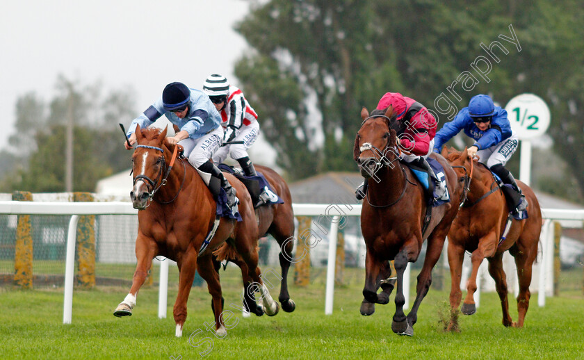 Nicklaus-0005 
 NICKLAUS (left, Tom Marquand) beats KING RAGNAR (right) in The attheraces.com Handicap
Yarmouth 16 Sep 2020 - Pic Steven Cargill / Racingfotos.com