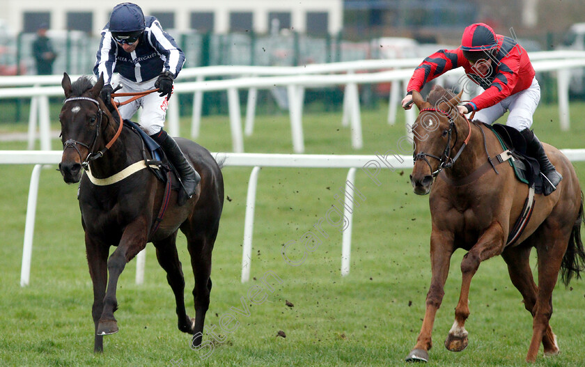 House-Island-0008 
 HOUSE ISLAND (right, Gavin Sheehan) beats NOBBY (left) in The Racing TV Standard Open National Hunt Flat Race
Newbury 22 Mar 2019 - Pic Steven Cargill / Racingfotos.com