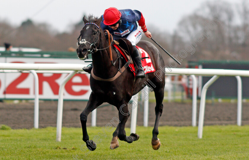 Black-Corton-0003 
 BLACK CORTON (Bryony Frost) wins The 32Red Kauto Star Novices Chase Kempto 26 Dec 2017 - Pic Steven Cargill / Racingfotos.com