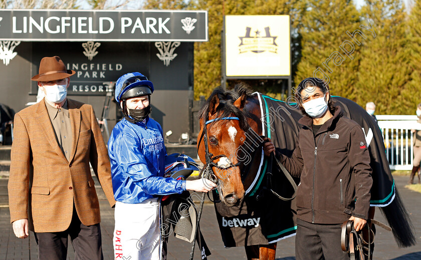 Forest-Of-Dean-0010 
 FOREST OF DEAN (Robert Havlin) with John Gosden after The Betway Winter Derby Stakes
Lingfield 27 Feb 2021 - Pic Steven Cargill / Racingfotos.com