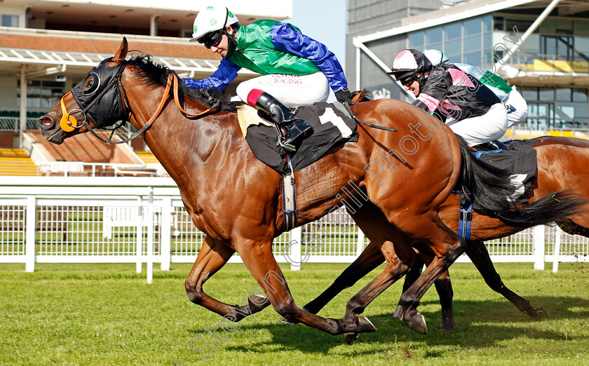 Jimmy-Sparks-0004 
 JIMMY SPARKS (Oisin Murphy) wins The Dubai Duty Free Nursery
Newbury 18 Sep 2020 - Pic Steven Cargill / Racingfotos.com