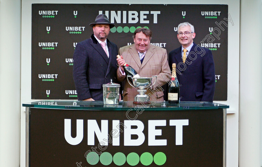 Call-Me-Lord-0005 
 Presentation to Anthony Bromily and Nicky Henderson for The Unibet International Hurdle won by CALL ME LORD 
Cheltenham 14 Dec 2019 - Pic Steven Cargill / Racingfotos.com