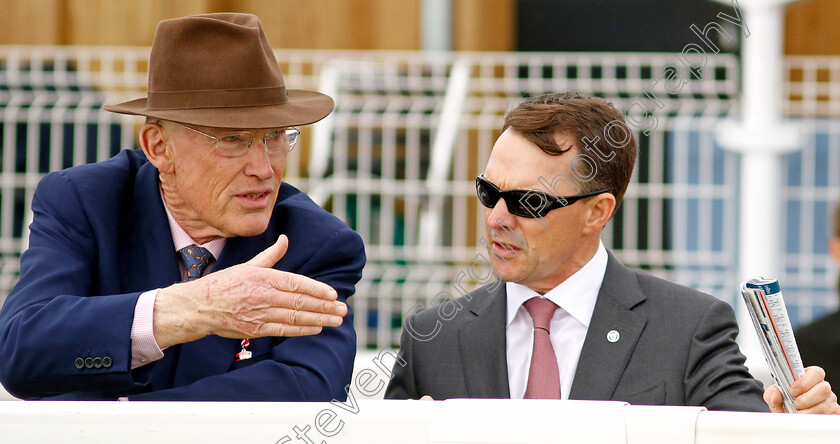 John-Gosden-and-Aidan-O Brien-0001 
 John Gosden with Aidan O'Brien 
York 22 Aug 2024 - Pic Steven Cargill / Racingfotos.com