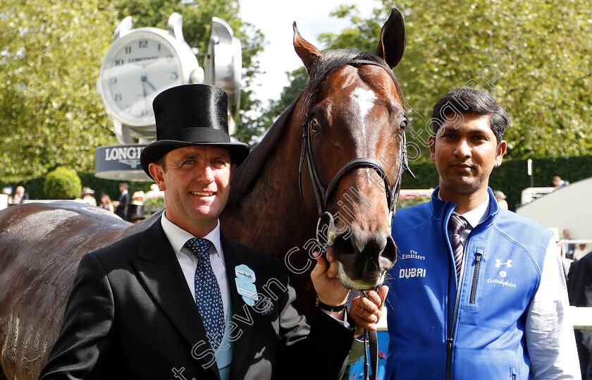 Blue-Point-0013 
 BLUE POINT and Charlie Appleby after The Diamond Jubilee Stakes
Royal Ascot 22 Jun 2019 - Pic Steven Cargill / Racingfotos.com