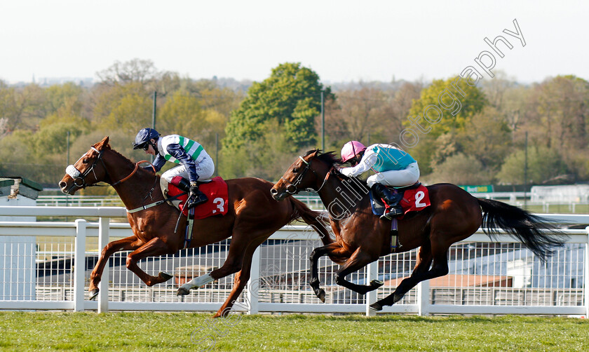 Juan-De-Montalban-0004 
 JUAN DE MONTALBAN (Oisin Murphy) beats FABILIS (right) in The bet365.com Handicap
Sandown 23 Apr 2021 - Pic Steven Cargill / Racingfotos.com