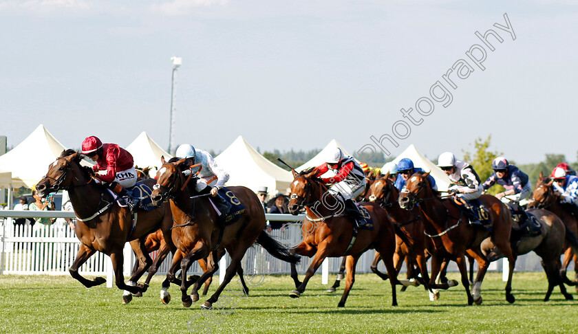 Rising-Star-0002 
 RISING STAR (2nd left, Neil Callan) beats HAZIYA (left) in The Kensington Palace Handicap
Royal Ascot 15 Jun 2022 - Pic Steven Cargill / Racingfotos.com