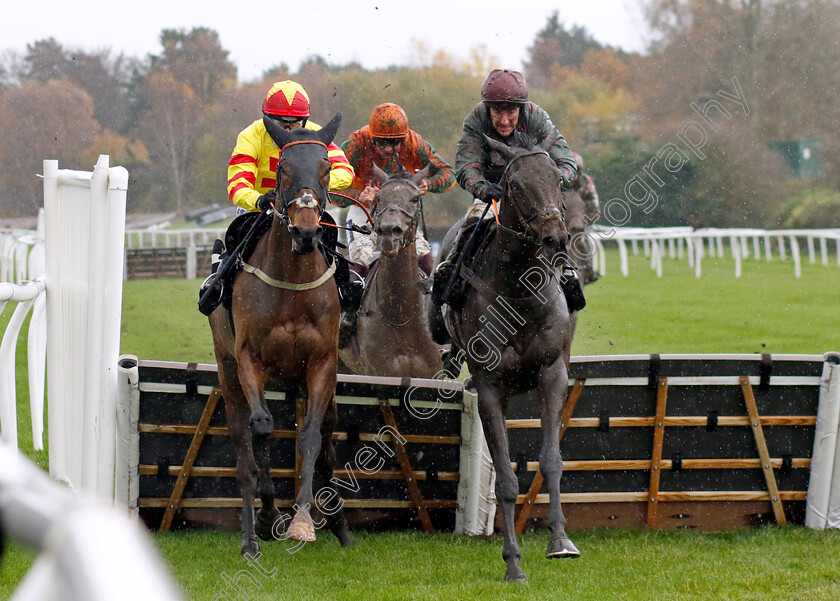 Glen-Cannel-0001 
 GLEN CANNEL (right, Brian Hughes) beats JACK DOYEN (left) in The Pertemps Network National Hunt Maiden Hurdle
Market Rasen 17 Nov 2022 - pic Steven Cargill / Racingfotos.com