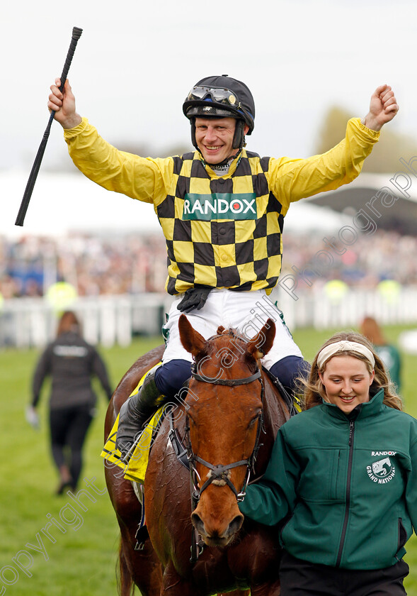 Dancing-City-0004 
 DANCING CITY (Paul Townend) wins The Cavani Sartorial Menswear Sefton Novices Hurdle
Aintree 12 Apr 2024 - Pic Steven Cargill / Racingfotos.com