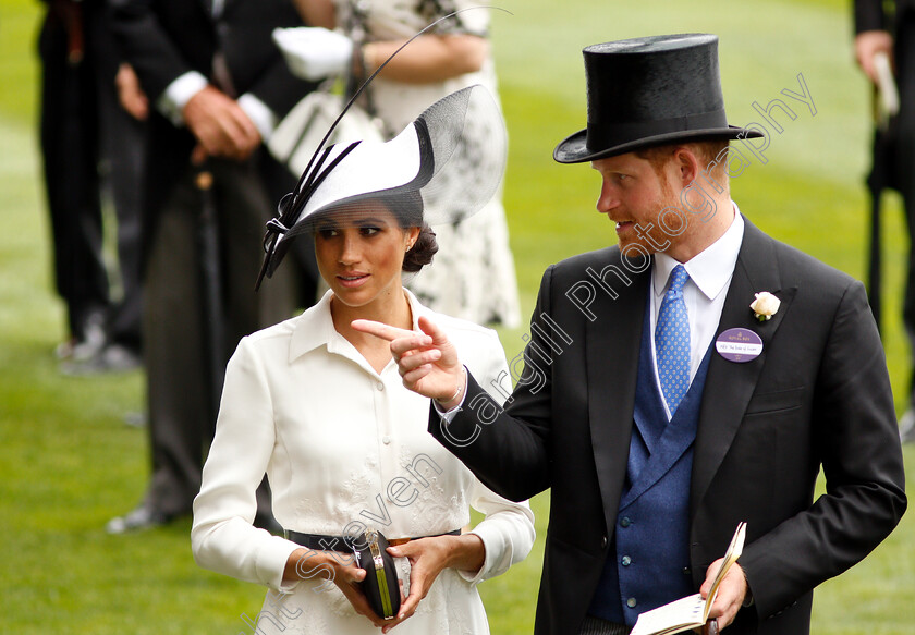 Duke-and-Duchess-of-Sussex-0002 
 Duke and Duchess Of Sussex
Royal Ascot 19 Jun 2018 - Pic Steven Cargill / Racingfotos.com