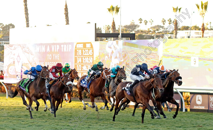 Henri-Matisse-0004 
 HENRI MATISSE (Ryan Moore) wins the Breeders' Cup Juvenile Turf
Del Mar USA 1 Nov 2024 - Pic Steven Cargill / Racingfotos.com