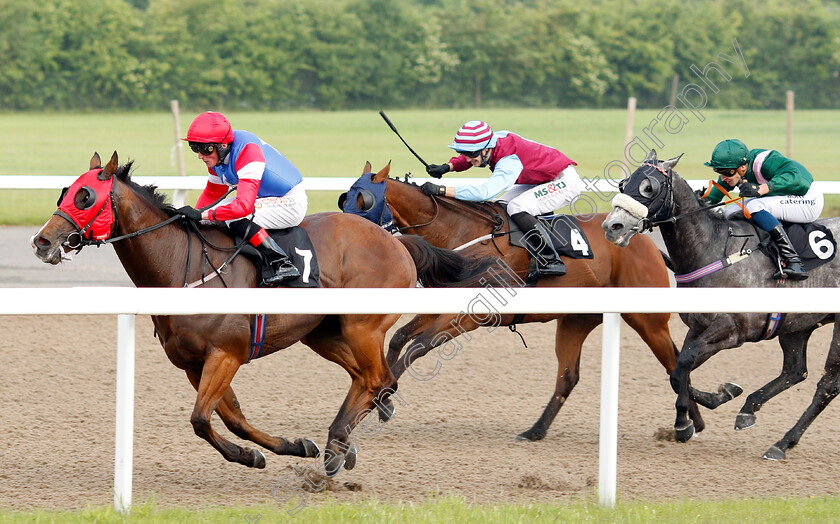 Bosham-0002 
 BOSHAM (Harrison Shaw) wins The totepool Cashback Club At totesport.com Handicap
Chelmsford 31 May 2018 - Pic Steven Cargill / Racingfotos.com