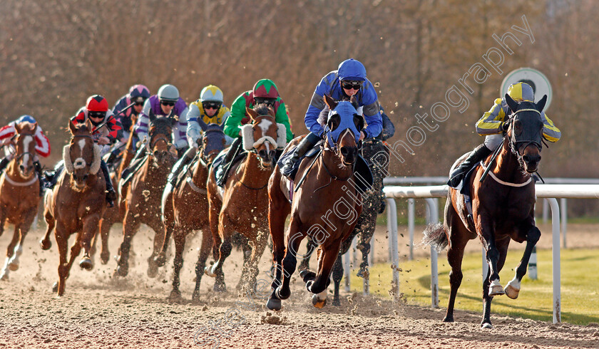 Miracle-Garden-0002 
 LA ROCA DEL FUEGO (right, Charles Bishop) and RANGEFIELD EXPRESS (centre, Sam James) lead the Betway Classified Stakes Div1 field into the straight with winner MIRACLE GARDEN (2nd left)
Wolverhampton 12 Mar 2021 - Pic Steven Cargill / Racingfotos.com