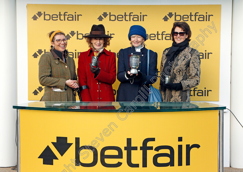 Commodore-0012 
 Presentation for The Betfair Handicap Chase won by COMMODORE
Cheltenham 10 Dec 2021 - Pic Steven Cargill / Racingfotos.com