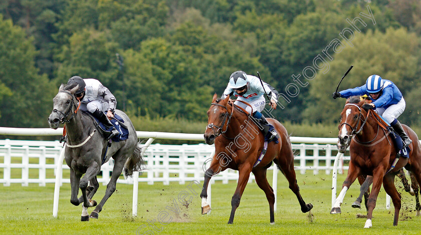 Night-On-Earth-0002 
 NIGHT ON EARTH (centre, William Carver) beats WINGS OF A DOVE (left) and ASADJUMEIRAH (right) in The Betway EBF Novice Stakes
Lingfield 2 Sep 2020 - Pic Steven Cargill / Racingfotos.com