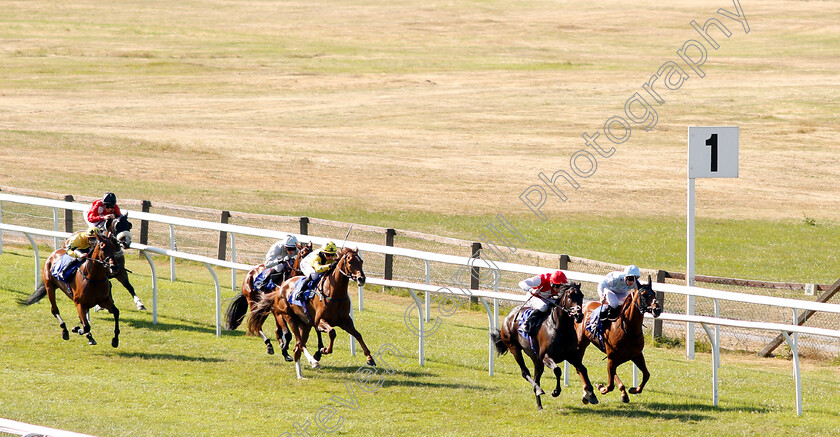 Quoteline-Direct-0001 
 QUOTELINE DIRECT (right, Rob Fitzpatrick) beats KILBAHA LADY (2nd right) in The Checkmy 'Well Done Us' Apprentice Handicap
Pontefract 10 Jul 2018 - Pic Steven Cargill / Racingfotos.com